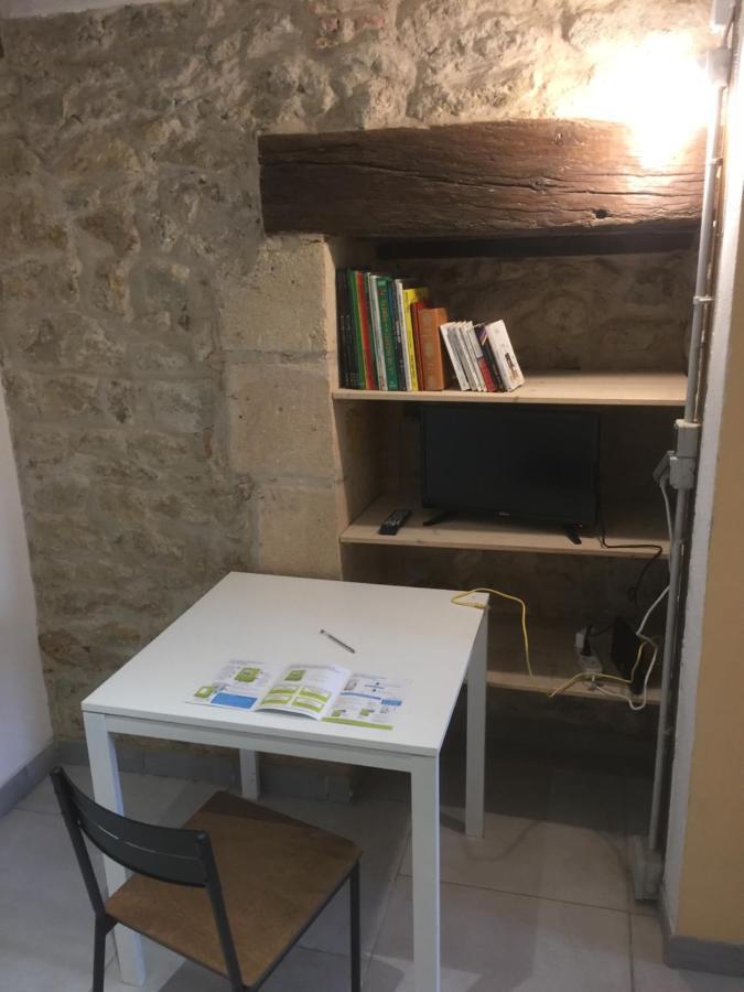 Superbe Gite A La Campagne Dans Le Bordelais Saint-Vivien-de-Blaye المظهر الخارجي الصورة
